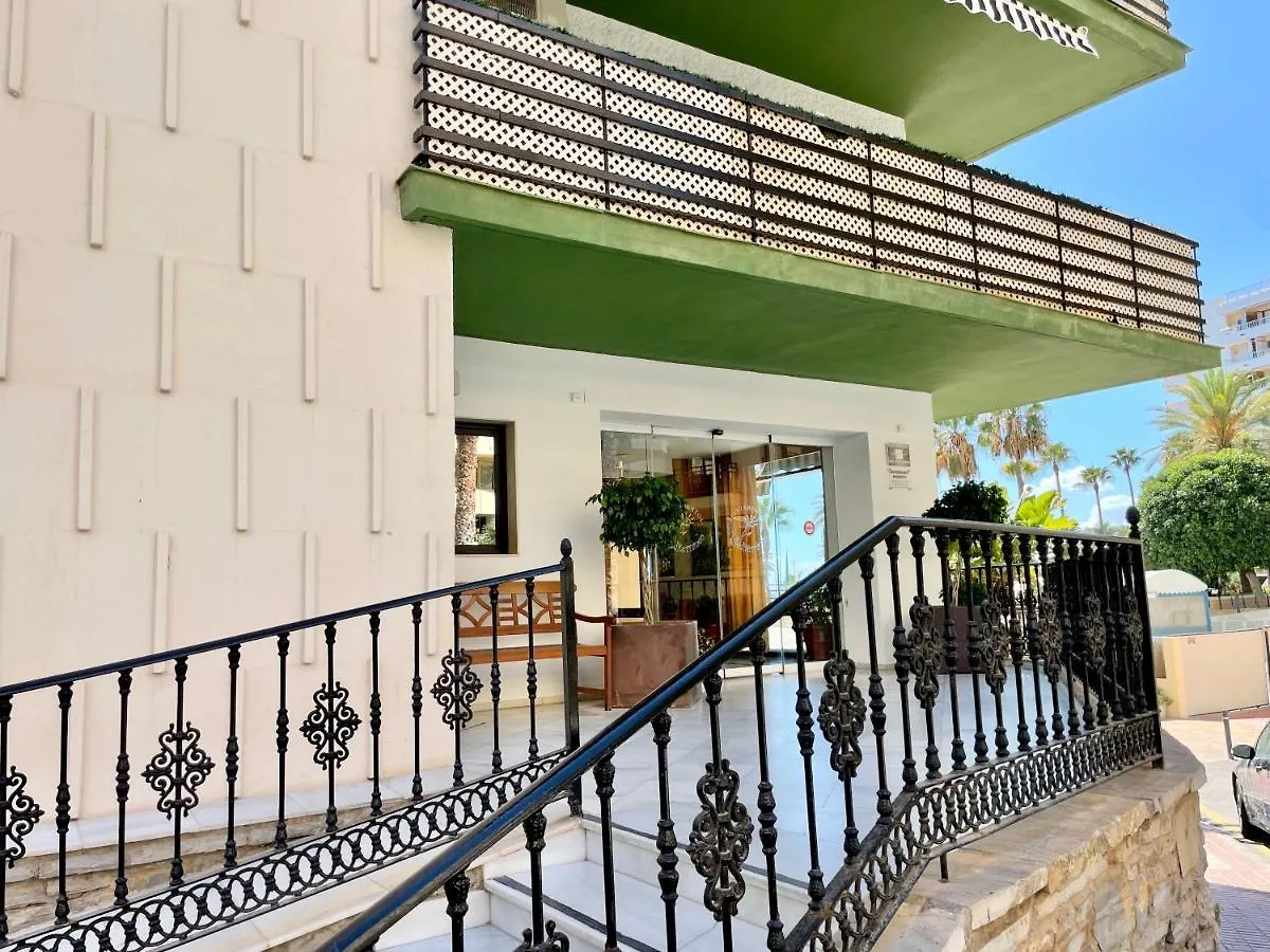 Mediterraneo Studio Front Beach - Eaw Homes Marbella