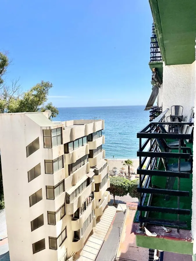 Mediterraneo Studio Front Beach - Eaw Homes Marbella